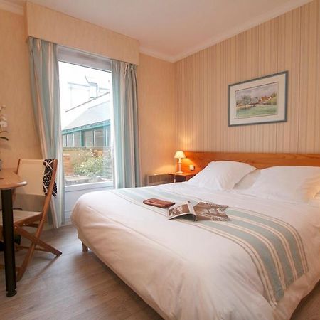 Hotel Sully Nogent-le-Rotrou Dış mekan fotoğraf